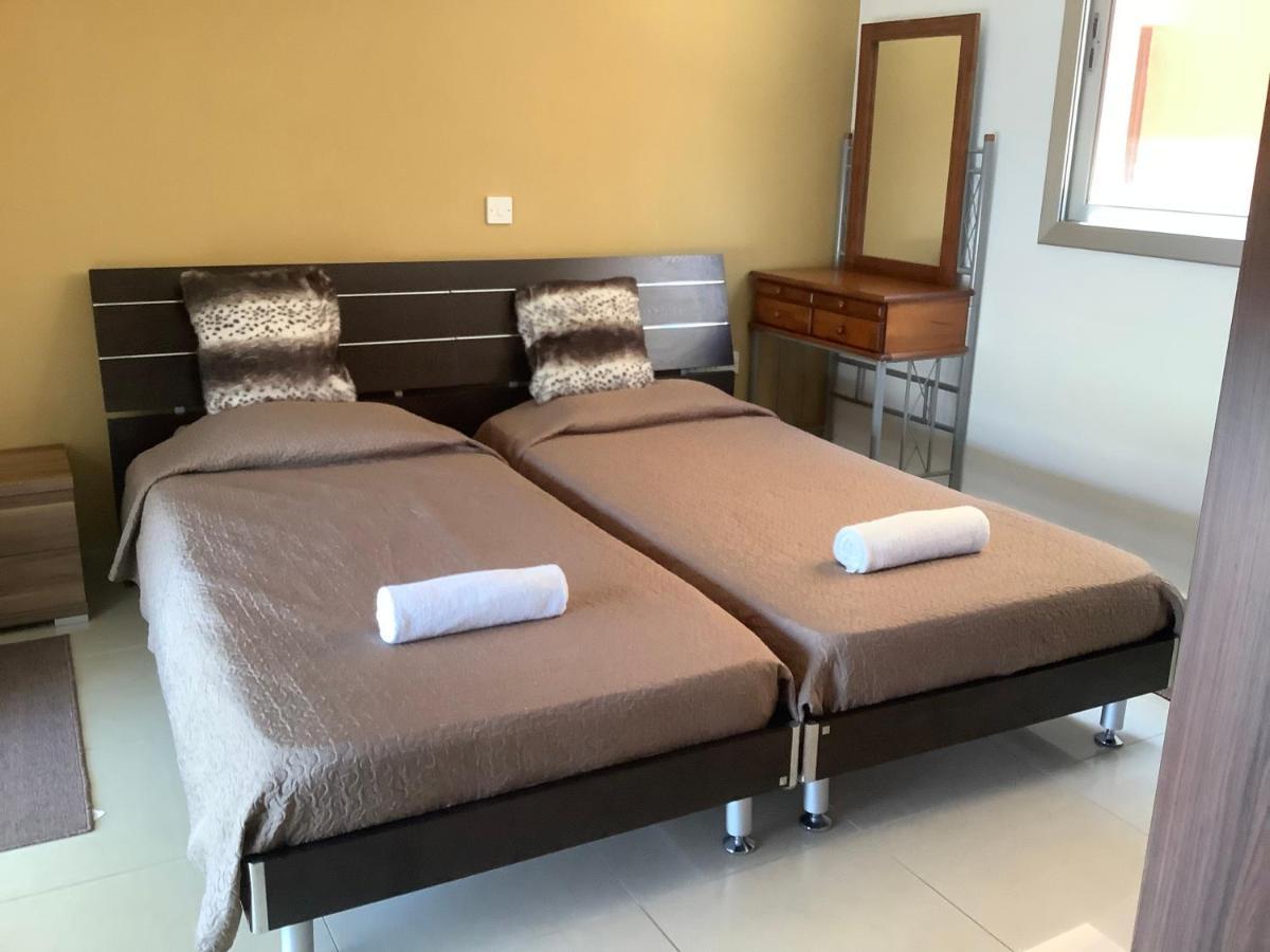 Andris Apartment พาราลิมนี ภายนอก รูปภาพ